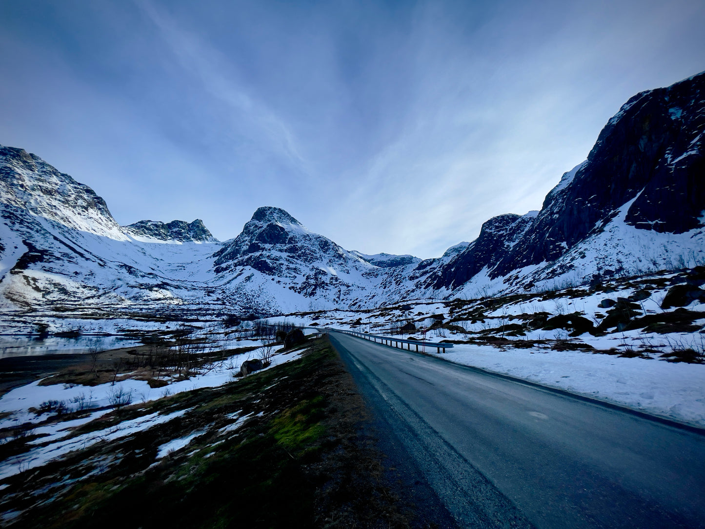 Arctic Daylight Discovery: Coastal Panorama (Price per person)