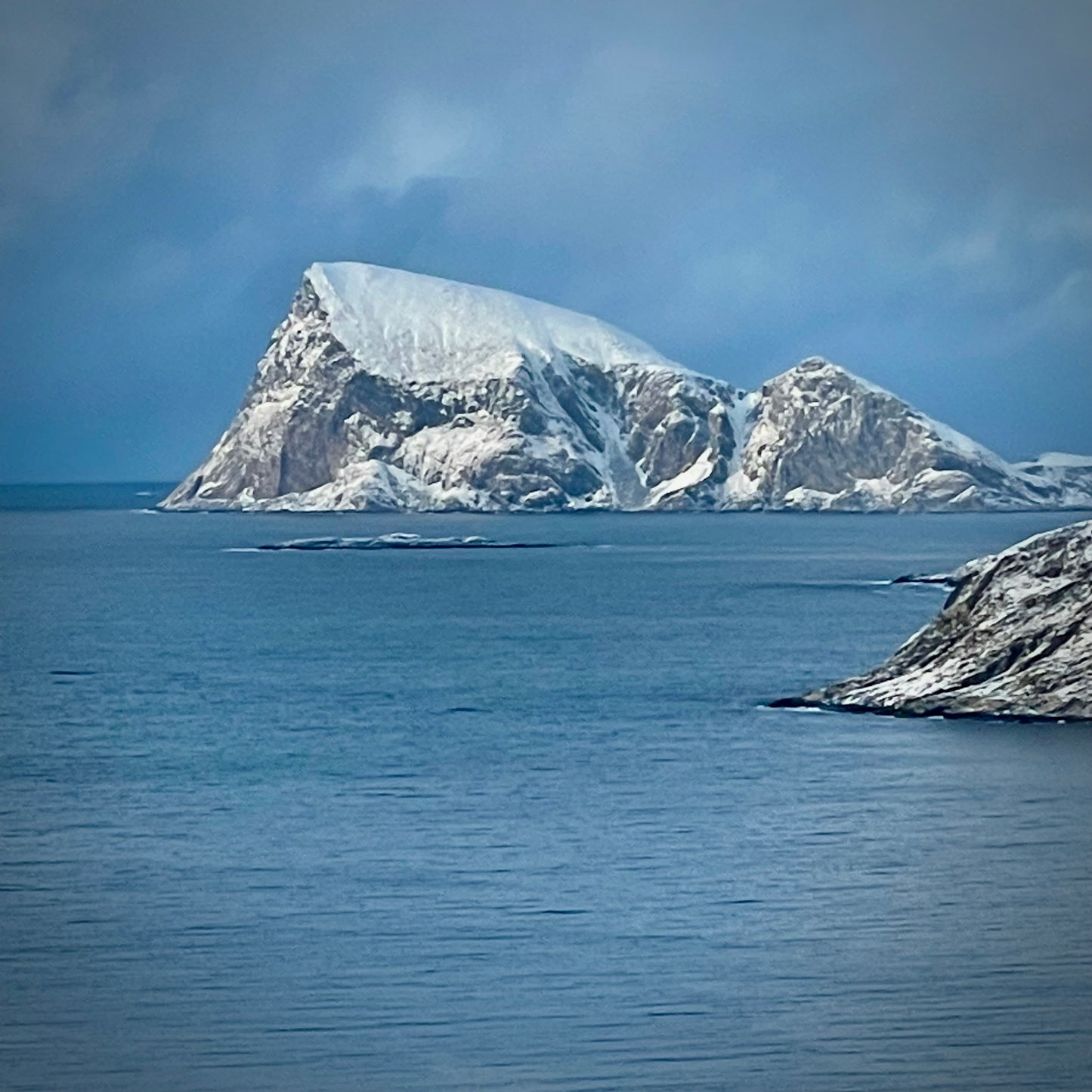 Arctic Daylight Discovery: Coastal Panorama (Price per person)